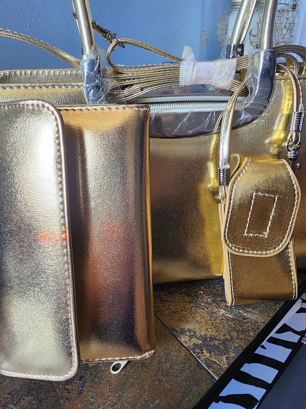 3 Pc Gold Metallic Structured Satchel Handbag with Matching Wallet - Picture 13 of 14